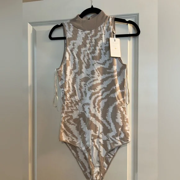 Ted Baker size 2 Poppii High Neck Sleeveless Bodysuit NWT - Picture 5 of 13